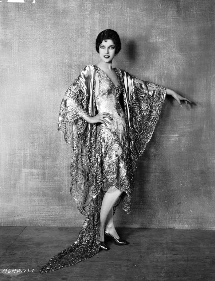 1920s-women-fashion-5
