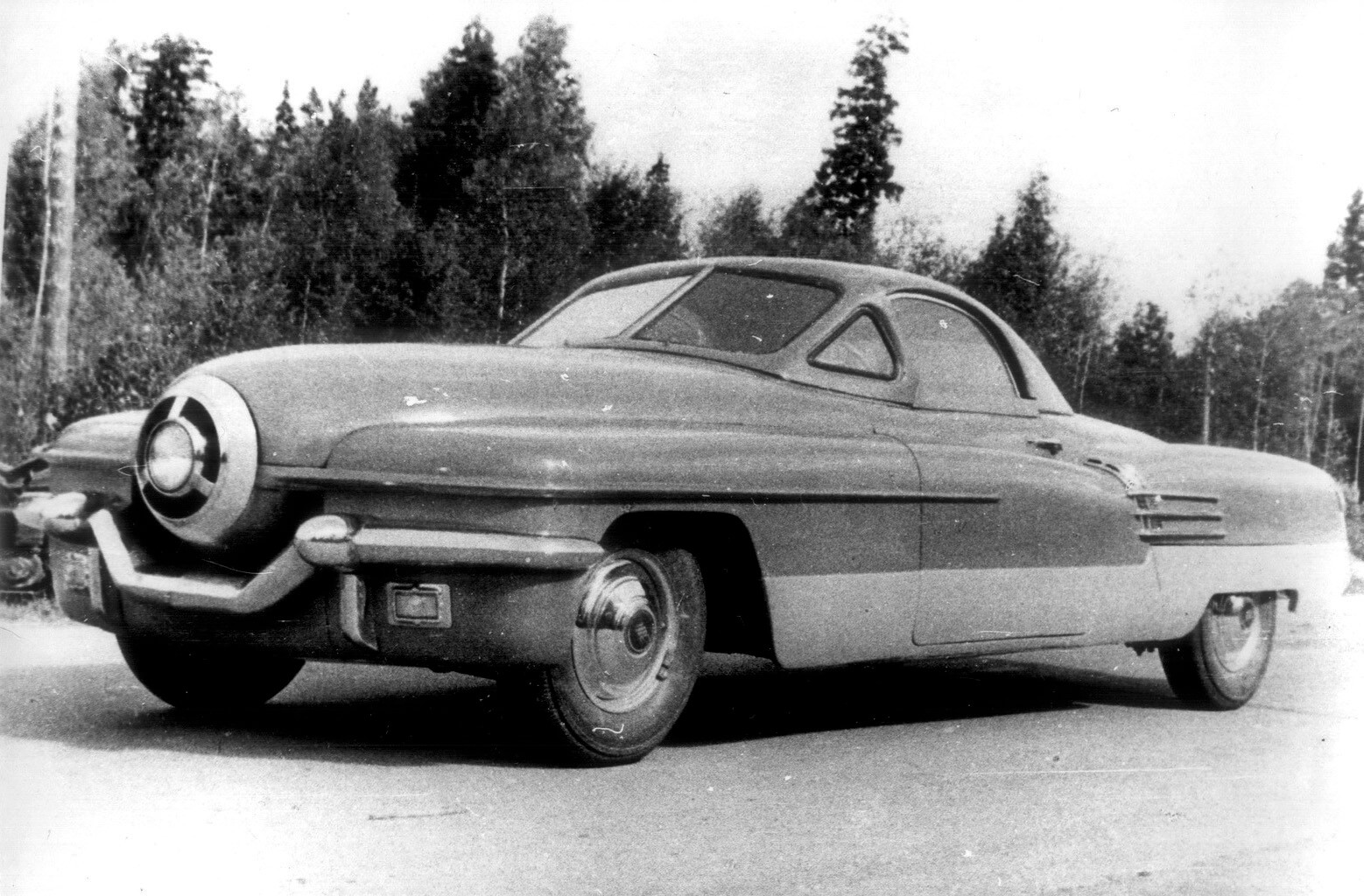 ЗИС-112 по прозвищу «Циклоп» в первозданном виде, 1951 г.